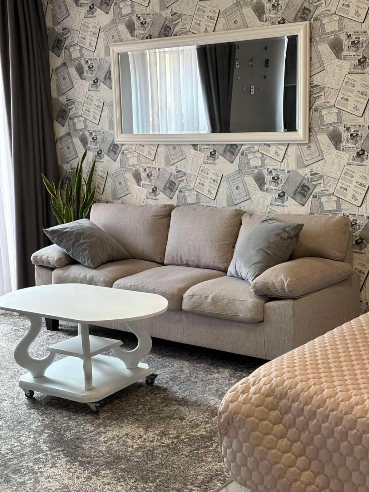 центральні люкс апартаменти: балкон, Smart Tv та кава Apartment *